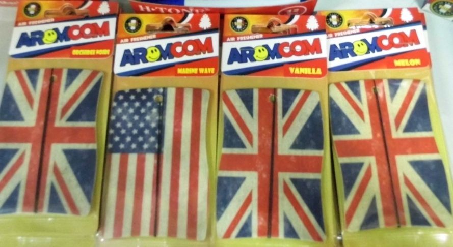 AromCom Autós Légfrissítő (Angol / Amerikai zászló) (IT11701) Image of AromCom Autós Légfrissítő (Angol / Amerikai zászló) (IT11701)