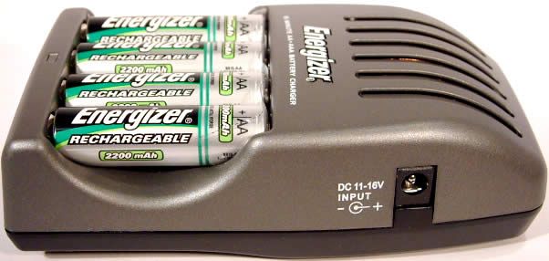 Image of Energizer charger *15 min* + 4xAA free 12V-230V INFO! (IT3255)