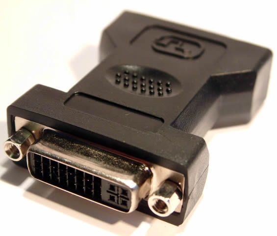 Image of VGA to DVI converter (IT2476)