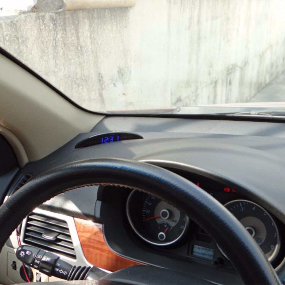 Image of LED-es voltmérő, hőmérő, digitális óra (12V) Piros V2 (burkolt) (IT12285)