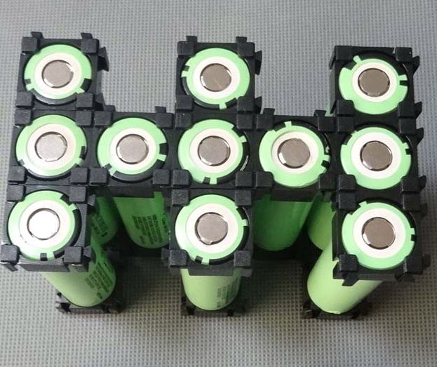 Image of Electronic parts *Battery Holder Grid* 18650 (IT13559)