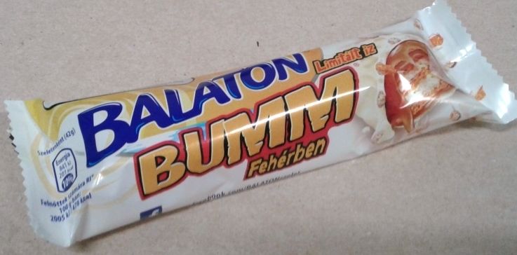 Image of Balaton szelet (Bumm fehérben) 42g (gabonapehellyel, karamellel) (IT12736)