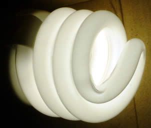 Image of Govena Energy Saving Lamp *E27* 20W (Self Dimmer) (IT3319)