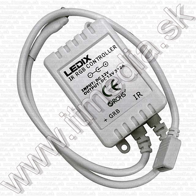 Image of Ledix Vízálló LEDes fényfüzér, vezérlővel, tápegységgel RGB 5m (IT7601)