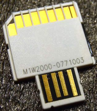Image of BlueMedia 4-in-1 MemoryCard microSD-USB 1GB INFO! (IT3390)