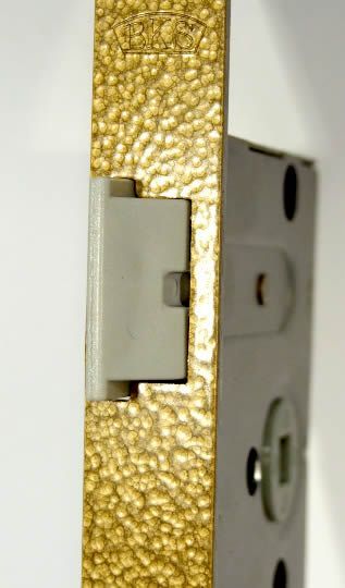 Image of Beltéri ajtózár műanyag nyelvvel BALOS 23cm (IT2560)