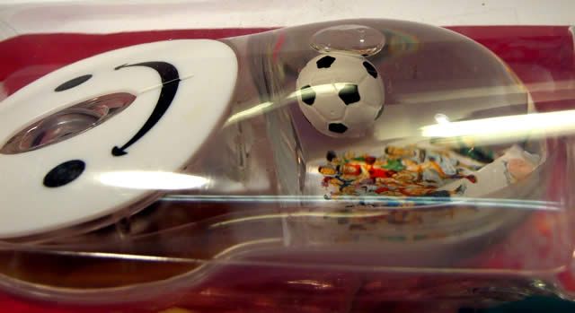Image of Optical Water Mouse USB White *Soccer* (IT4148)