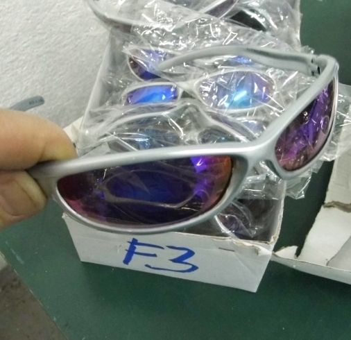 Image of Műanyag Férfi napszemüveg (f3) (IT11623)