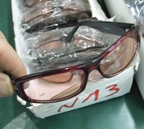 Image of Műanyag Női napszemüveg (n13) (IT11620)