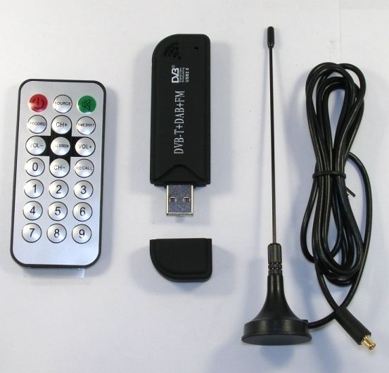 Image of R820T USB DVB-T Digital TV tuner (RTL2832U) SDR info! (IT13023)