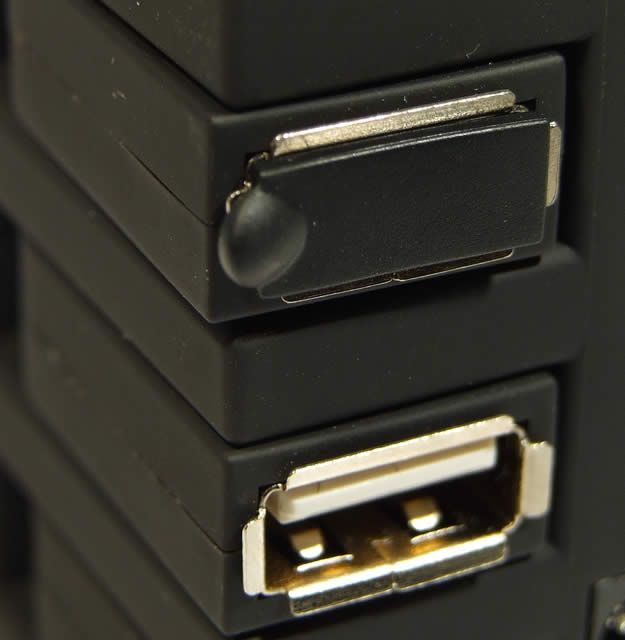 Image of USB Dust Stopper Cap *black* 4-set (IT3564)