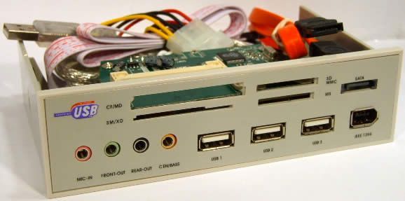 Image of PC Frontpanel CardReader HUB Firewire SATA *White* (IT3730)