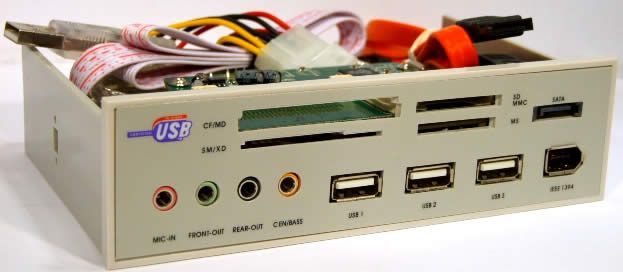 Image of PC Frontpanel CardReader HUB Firewire SATA *White* (IT3730)