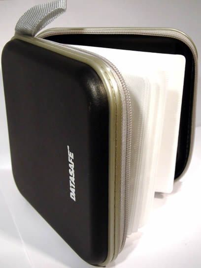 Image of Datasafe 40pcs CD Wallet Hardtop *Black* (IT3194)