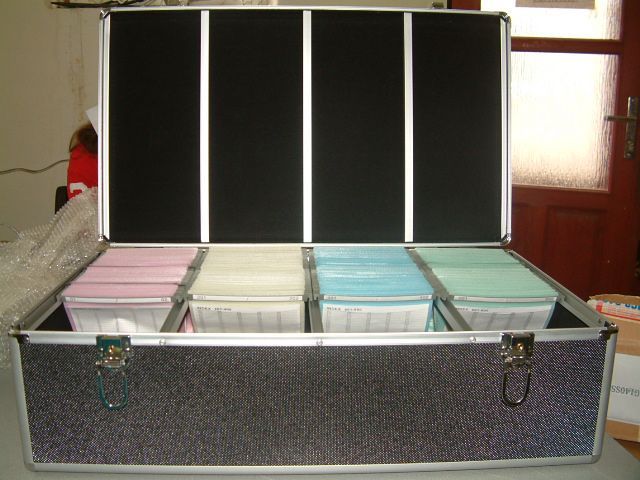 Image of Aluminium 1000 pcs CD Box *Black* *info (IT0765)